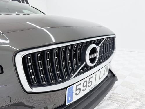 VOLVO V60 CROSS COUNTRY 2.0 B5 G AWD PRO AUTO 250CV 2022 de segunda mano
