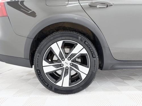 VOLVO V60 CROSS COUNTRY 2.0 B5 G AWD PRO AUTO 250CV 2022 de segunda mano