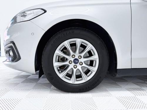 FORD MONDEO SportBreak 2.0 Híbrido HEV Trend Auto 138 kW (187 CV) 2020 de segunda mano