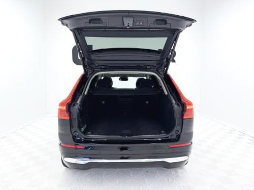 Comprar VOLVO XC60 T6 AWD RECHARGE ULTIMATE BRIGHT 355cv 2023 de segunda mano VOLVO XC60 T6 AWD RECHARGE ULTIMATE BRIGHT 355cv 2023 de segunda mano