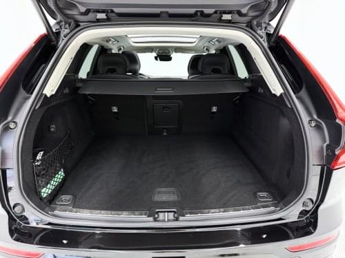 Comprar VOLVO XC60 T6 AWD RECHARGE ULTIMATE BRIGHT 355cv 2023 de segunda mano VOLVO XC60 T6 AWD RECHARGE ULTIMATE BRIGHT 355cv 2023 de segunda mano