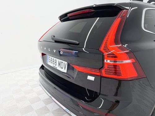Comprar VOLVO XC60 T6 AWD RECHARGE ULTIMATE BRIGHT 355cv 2023 de segunda mano VOLVO XC60 T6 AWD RECHARGE ULTIMATE BRIGHT 355cv 2023 de segunda mano