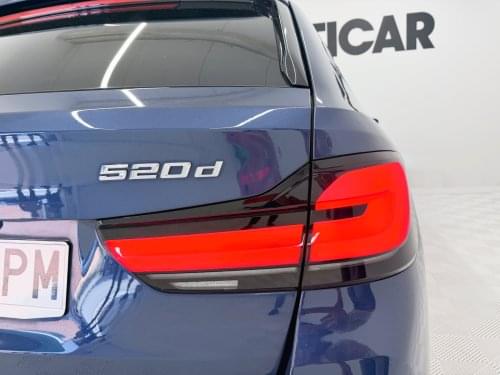 BMW SERIE 5 520d Touring 140 kW (190 CV) 2021 de segunda mano