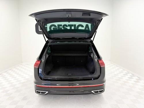 VOLKSWAGEN TIGUAN R-Line 1.5 TSI 110 kW (150 CV) DSG 2022 de segunda mano