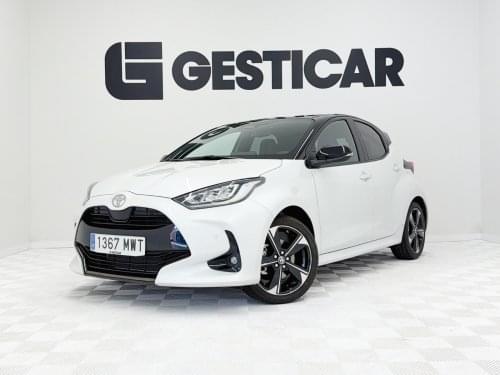 TOYOTA YARIS 1.5 120H STYLE 2024 de segunda mano