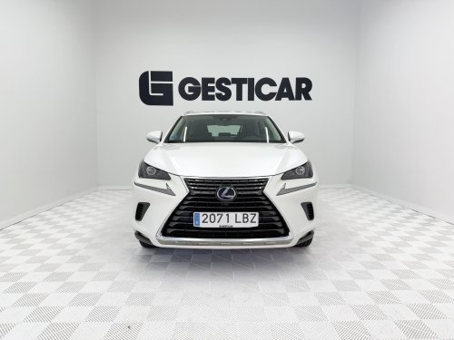 LEXUS NX 300h Business Navigation 2WD 145 kW (197 CV) 2019 de segunda mano