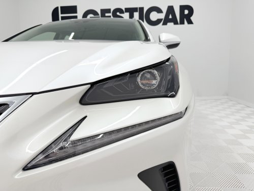 LEXUS NX 300h Business Navigation 2WD 145 kW (197 CV) 2019 de segunda mano