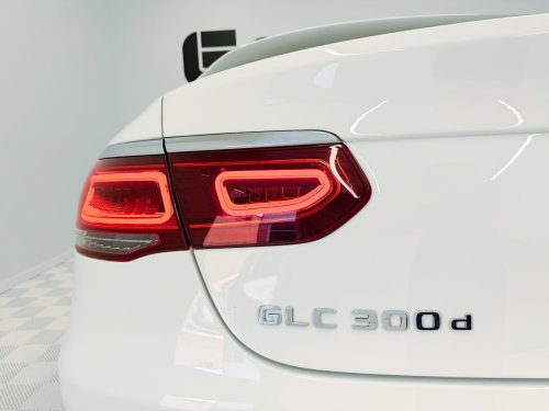 Comprar MERCEDES GLC COUPÉ 300 d 4Matic 180 kW (245 CV) 2020 de segunda mano MERCEDES GLC COUPÉ 300 d 4Matic 180 kW (245 CV) 2020 de segunda mano