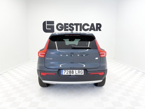 VOLVO XC40 T4 Twin Recharge Inscription Auto 155 kW (211 CV) 2021 de segunda mano