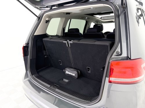 Comprar VOLKSWAGEN TOURAN Advance 2.0 TDI 110 kW (150 CV) 2020 de segunda mano VOLKSWAGEN TOURAN Advance 2.0 TDI 110 kW (150 CV) 2020 de segunda mano