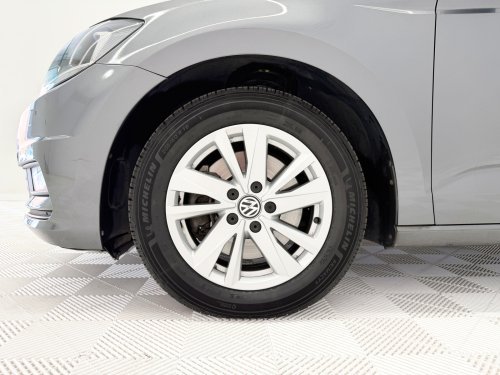 Comprar VOLKSWAGEN TOURAN Advance 2.0 TDI 110 kW (150 CV) 2020 de segunda mano VOLKSWAGEN TOURAN Advance 2.0 TDI 110 kW (150 CV) 2020 de segunda mano