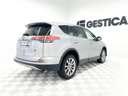 TOYOTA RAV4 2.5l hybrid Advance 2WD 145 kW (197 CV) 2017 de segunda mano