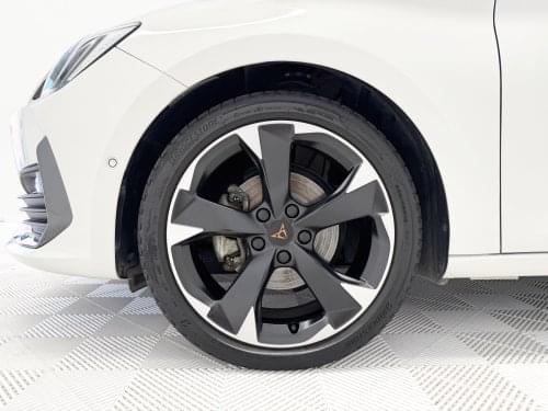 CUPRA LEON SP SP 1.5 eTSI DSG 2023 de segunda mano