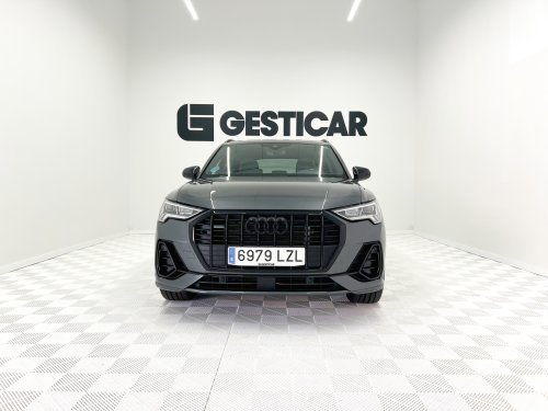 AUDI Q3 Black line 40 TDI quattro 147 kW (200 CV) S tronic 2022 de segunda mano