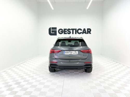 AUDI Q3 Black line 40 TDI quattro 147 kW (200 CV) S tronic 2022 de segunda mano