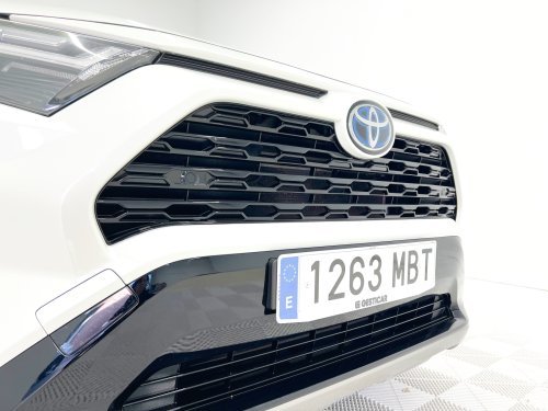 TOYOTA RAV4 2.5l hybrid Style 160 kW (218 CV) 2022 de segunda mano
