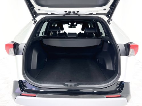 TOYOTA RAV4 2.5l hybrid Style 160 kW (218 CV) 2022 de segunda mano