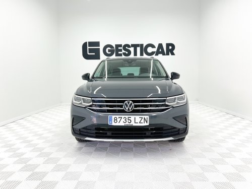 Comprar VOLKSWAGEN TIGUAN Urban Sport 1.5 TSI 110 kW (150 CV) 2022 de segunda mano VOLKSWAGEN TIGUAN Urban Sport 1.5 TSI 110 kW (150 CV) 2022 de segunda mano