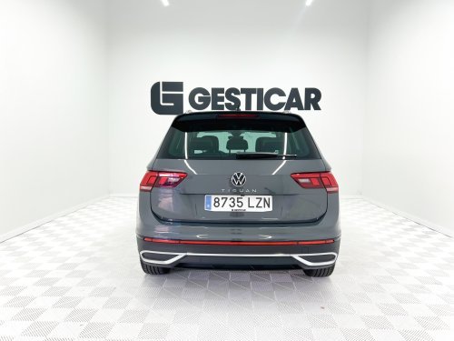 Comprar VOLKSWAGEN TIGUAN Urban Sport 1.5 TSI 110 kW (150 CV) 2022 de segunda mano VOLKSWAGEN TIGUAN Urban Sport 1.5 TSI 110 kW (150 CV) 2022 de segunda mano