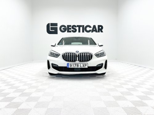 Comprar BMW SERIE 1 118i 100 kW (136 CV) 2022 de segunda mano BMW SERIE 1 118i 100 kW (136 CV) 2022 de segunda mano