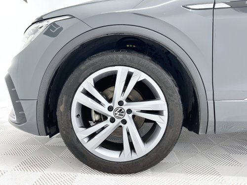 Comprar VOLKSWAGEN TIGUAN R-Line 2.0 TDI 110 kW (150 CV) DSG 2022 de segunda mano VOLKSWAGEN TIGUAN R-Line 2.0 TDI 110 kW (150 CV) DSG 2022 de segunda mano