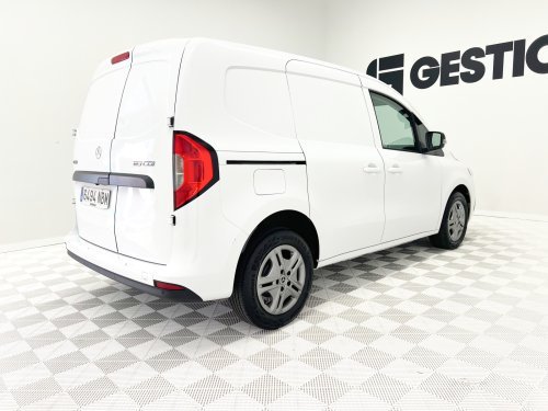 Comprar MERCEDES CITAN Furgon 110 CDI Base Largo 70 kW (95 CV) 2025 de segunda mano MERCEDES CITAN Furgon 110 CDI Base Largo 70 kW (95 CV) 2025 de segunda mano