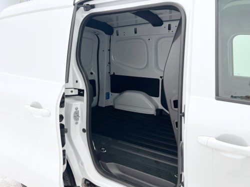 Comprar MERCEDES CITAN Furgon 110 CDI Base Largo 70 kW (95 CV) 2025 de segunda mano MERCEDES CITAN Furgon 110 CDI Base Largo 70 kW (95 CV) 2025 de segunda mano
