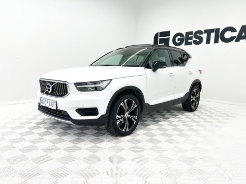 VOLVO XC40 D3 Inscription Auto 110 kW (150 CV) 2020 de segunda mano