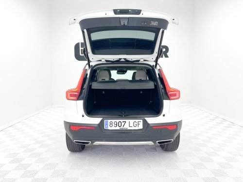VOLVO XC40 D3 Inscription Auto 110 kW (150 CV) 2020 de segunda mano
