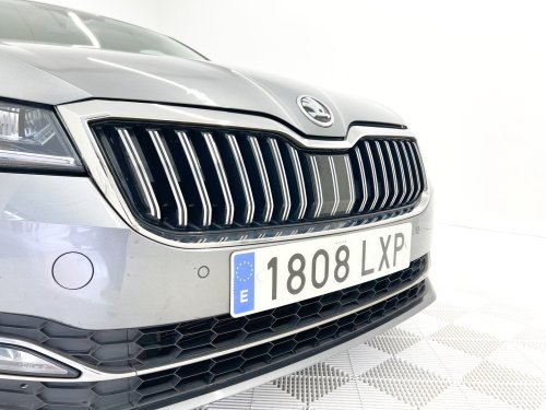 SKODA SUPERB 2.0 TDI Style 4x4 DSG 147 kW (200 CV) 2022 de segunda mano