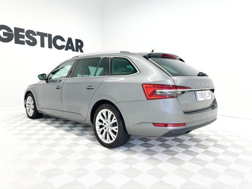 SKODA SUPERB 2.0 TDI Style 4x4 DSG 147 kW (200 CV) 2022 de segunda mano