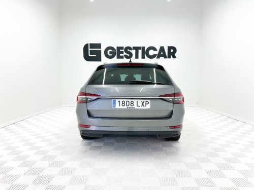 SKODA SUPERB 2.0 TDI Style 4x4 DSG 147 kW (200 CV) 2022 de segunda mano