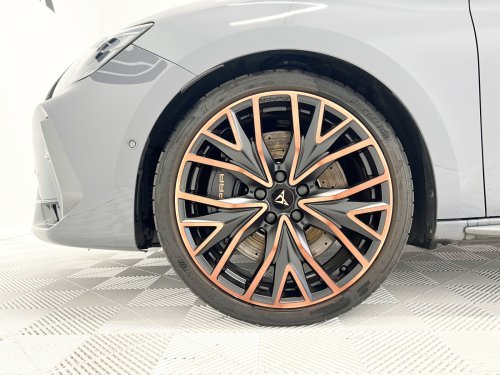 Comprar CUPRA LEON SP VZ 333CV 4 DRIVE 2025 de segunda mano CUPRA LEON SP VZ 333CV 4 DRIVE 2025 de segunda mano
