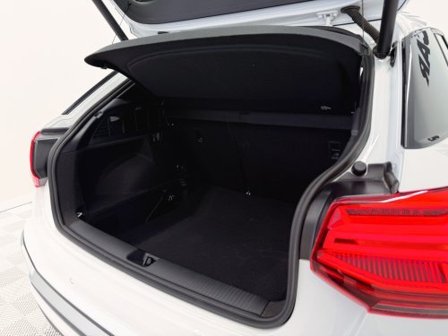 AUDI Q2 35TDI 150CV STRONIC ADRENALIN 2026 de segunda mano