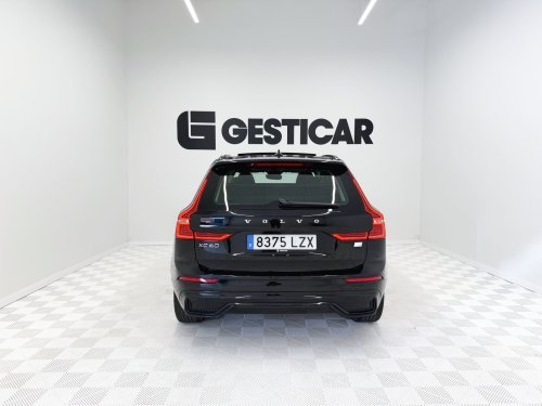 Comprar VOLVO XC60 T6 Recharge Plus Dark AWD Auto 257 kW (350 CV) 2022 de segunda mano VOLVO XC60 T6 Recharge Plus Dark AWD Auto 257 kW (350 CV) 2022 de segunda mano
