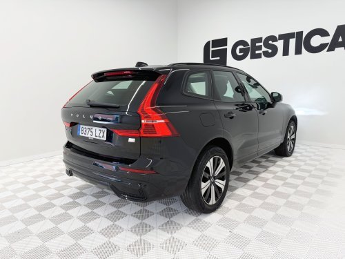 Comprar VOLVO XC60 T6 Recharge Plus Dark AWD Auto 257 kW (350 CV) 2022 de segunda mano VOLVO XC60 T6 Recharge Plus Dark AWD Auto 257 kW (350 CV) 2022 de segunda mano