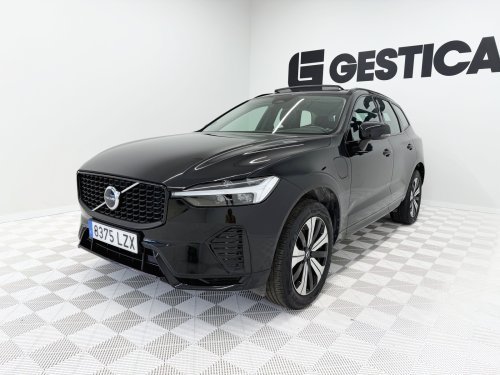 Comprar VOLVO XC60 T6 Recharge Plus Dark AWD Auto 257 kW (350 CV) 2022 de segunda mano VOLVO XC60 T6 Recharge Plus Dark AWD Auto 257 kW (350 CV) 2022 de segunda mano