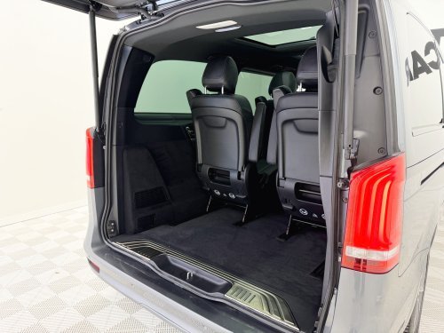 Comprar MERCEDES CLASE V V 250 d Avantgarde Largo 140 kW (190 CV) 2022 de segunda mano MERCEDES CLASE V V 250 d Avantgarde Largo 140 kW (190 CV) 2022 de segunda mano