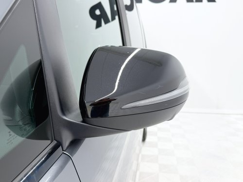 Comprar MERCEDES CLASE V V 250 d Avantgarde Largo 140 kW (190 CV) 2022 de segunda mano MERCEDES CLASE V V 250 d Avantgarde Largo 140 kW (190 CV) 2022 de segunda mano