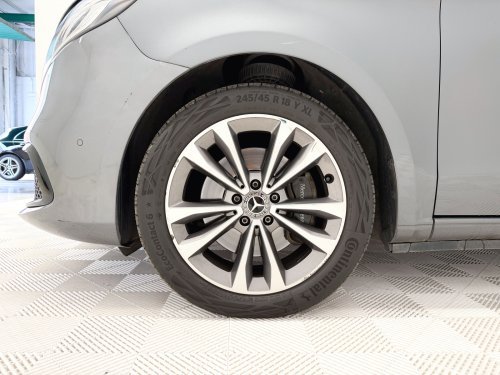 Comprar MERCEDES CLASE V V 250 d Avantgarde Largo 140 kW (190 CV) 2022 de segunda mano MERCEDES CLASE V V 250 d Avantgarde Largo 140 kW (190 CV) 2022 de segunda mano