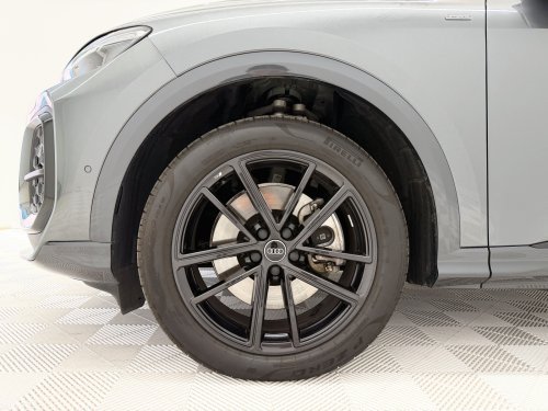 AUDI Q5 SPORTBACK 2.0 E-HYBRID QUATTRO 220 BLACK LINE 2025 2025 de segunda mano