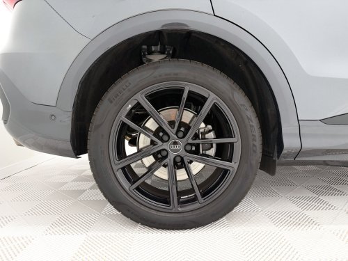 AUDI Q5 SPORTBACK 2.0 E-HYBRID QUATTRO 220 BLACK LINE 2025 2025 de segunda mano