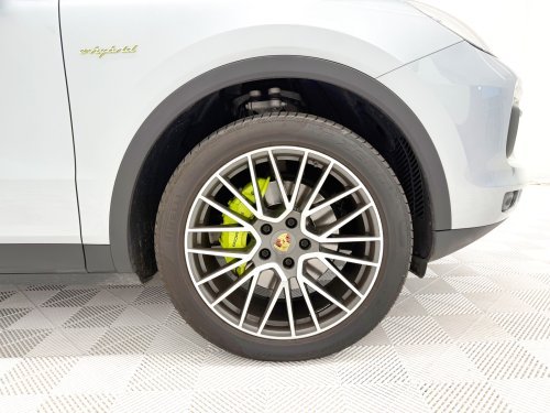 PORSCHE CAYENNE COUPE Coupe E-Hybrid 340 kW (462 CV) 2021 de segunda mano
