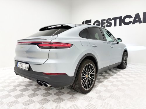 PORSCHE CAYENNE COUPE Coupe E-Hybrid 340 kW (462 CV) 2021 de segunda mano