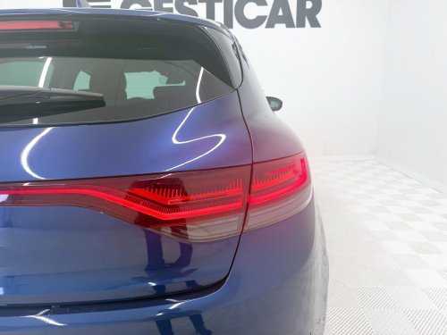 Comprar RENAULT MéGANE ZEN TCE 103 KW 2021 de segunda mano RENAULT MéGANE ZEN TCE 103 KW 2021 de segunda mano