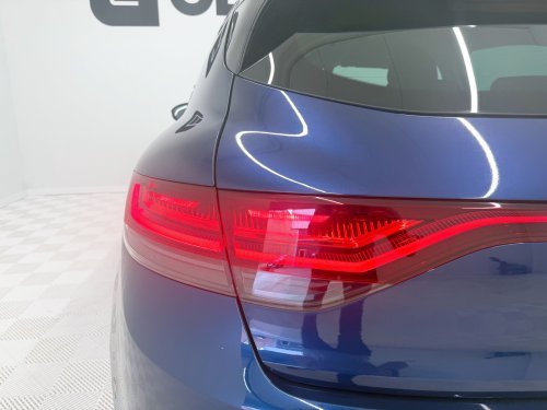 Comprar RENAULT MéGANE ZEN TCE 103 KW 2021 de segunda mano RENAULT MéGANE ZEN TCE 103 KW 2021 de segunda mano