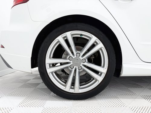 Comprar AUDI A3 SPORTBACK S-LINE 1.5 TFSI STRONIC 2019 de segunda mano AUDI A3 SPORTBACK S-LINE 1.5 TFSI STRONIC 2019 de segunda mano