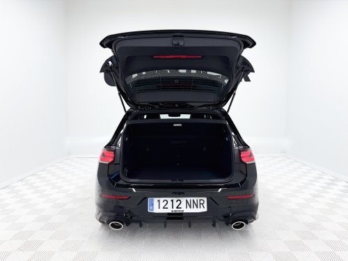 Comprar VOLKSWAGEN GOLF GTI CLUBSPORT 2.0 TSI 221KW DSG 2026 de segunda mano VOLKSWAGEN GOLF GTI CLUBSPORT 2.0 TSI 221KW DSG 2026 de segunda mano
