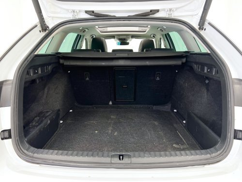SKODA OCTAVIA 2.0 TDI Style DSG 110 kW (150 CV) 2022 de segunda mano