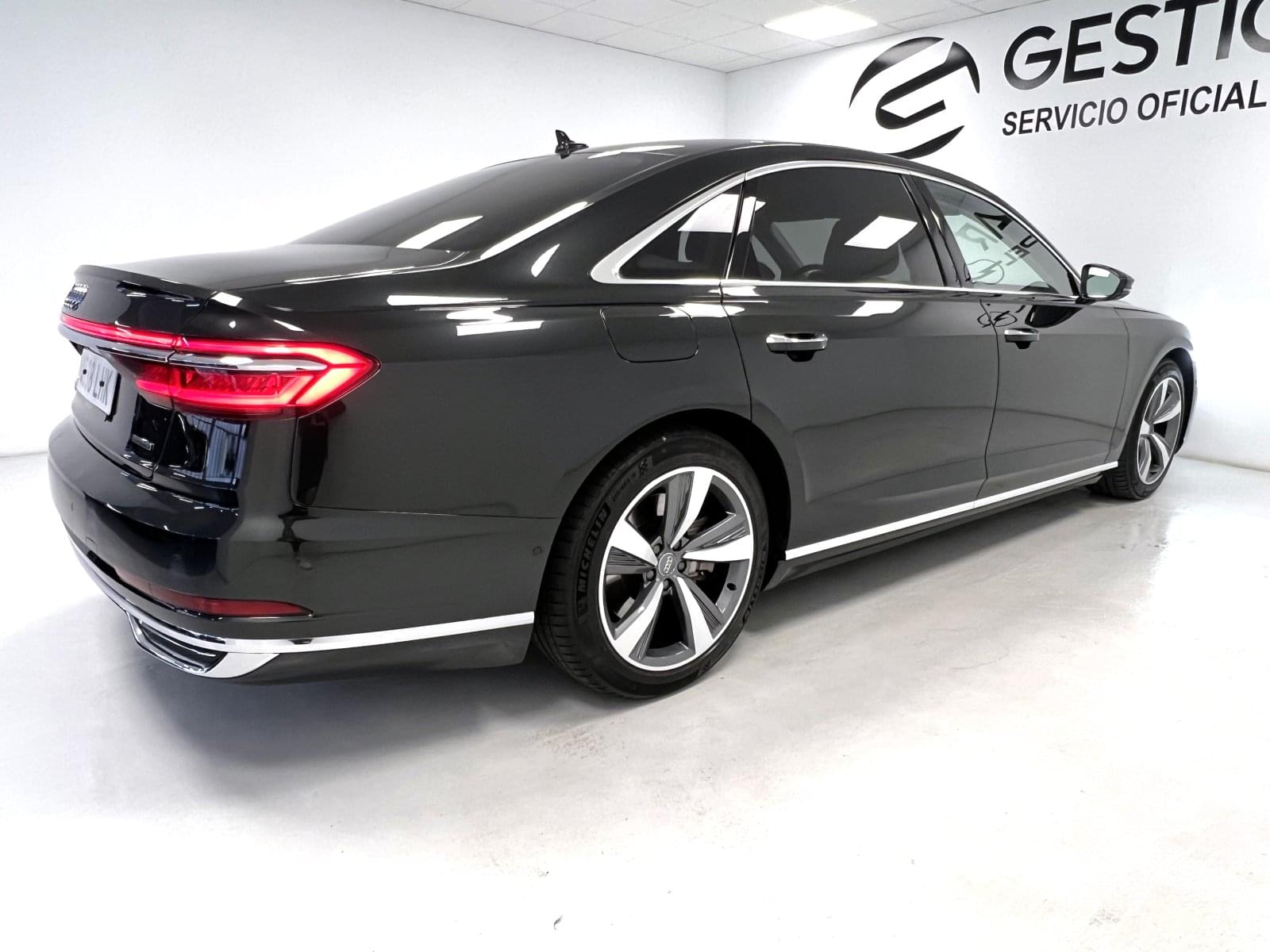 AUDI A8 L 60 TFSIE QUATTRO TIPTRONIC 19 